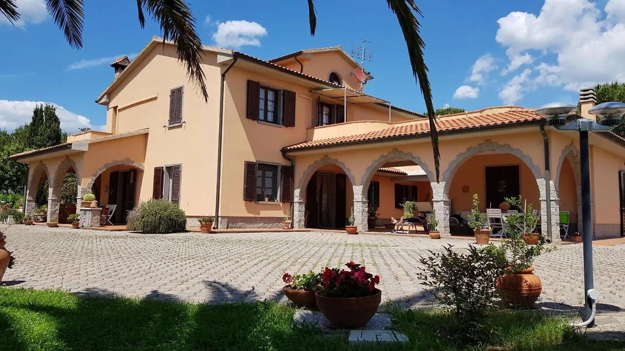 Gospodarstwo agroturystyczne Villa Mandrioli Cecina  Włochy