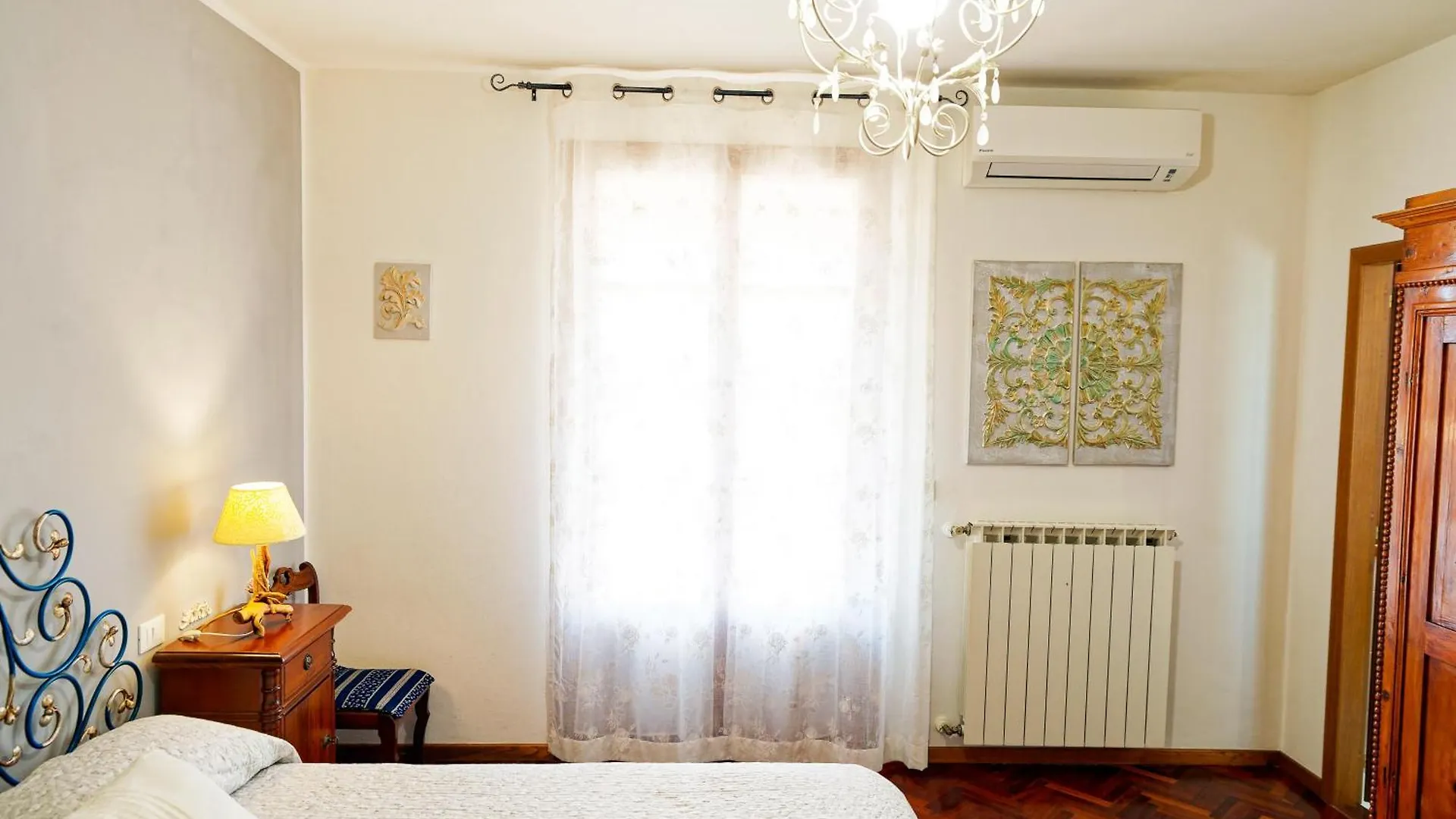 Gospodarstwo agroturystyczne Villa Mandrioli Cecina  Włochy
