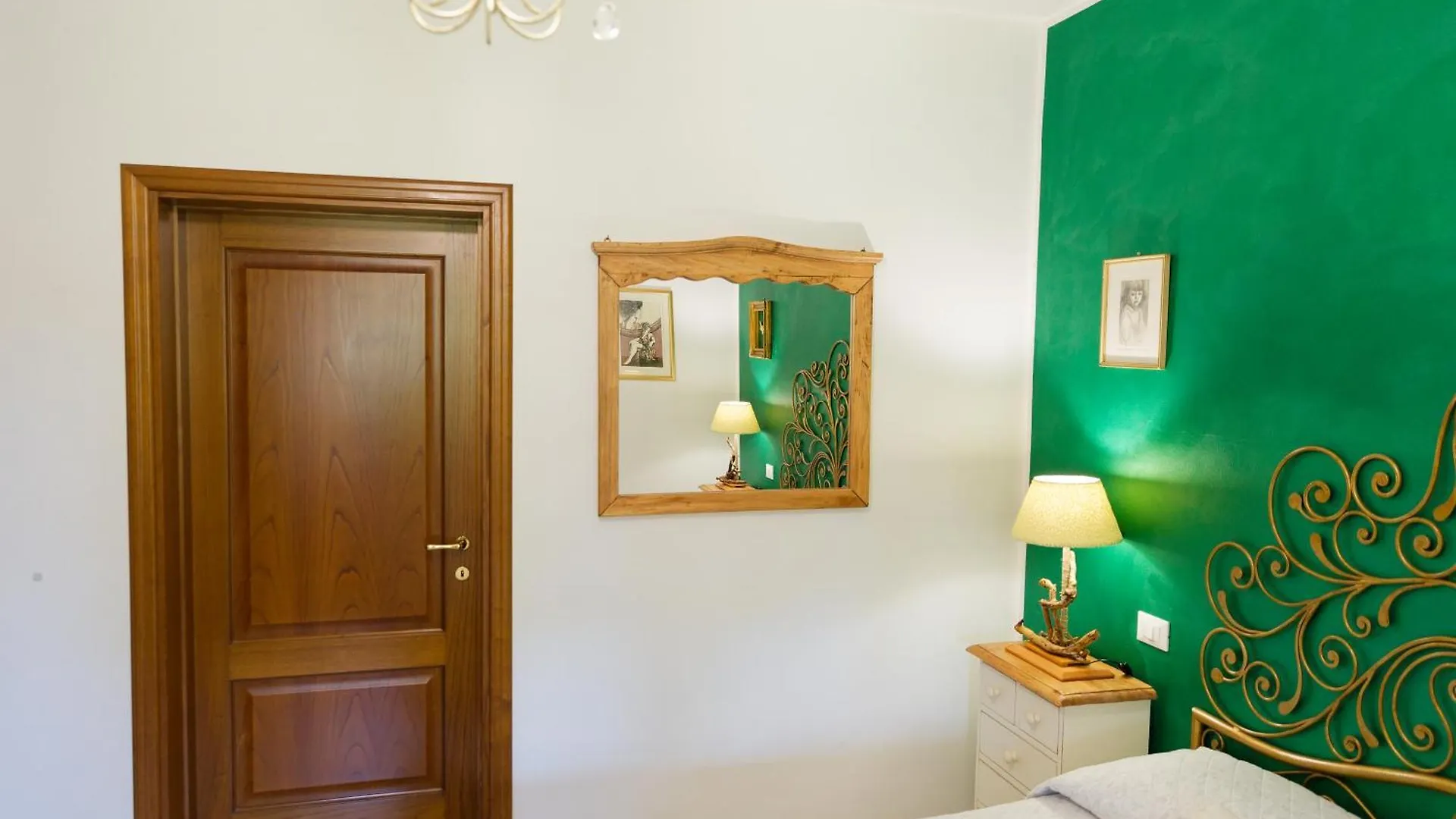 Villa Mandrioli Cecina  Farm stay